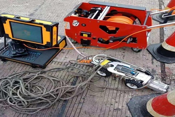 利州CCTV管道检测机器人